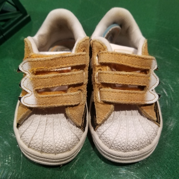 Adidas tiger shoes - Picture 4 of 4